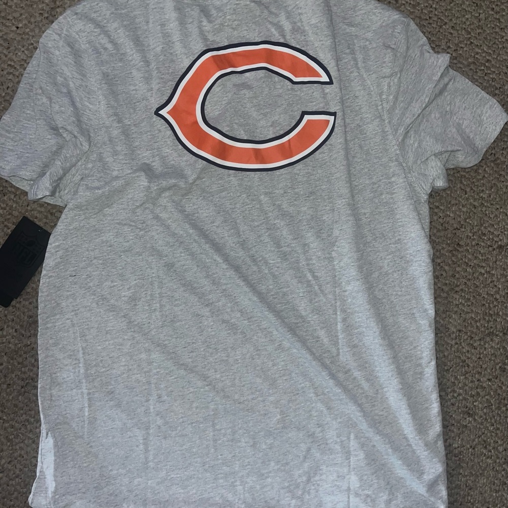 Chicago Bears shirt large - Picture 2 of 2